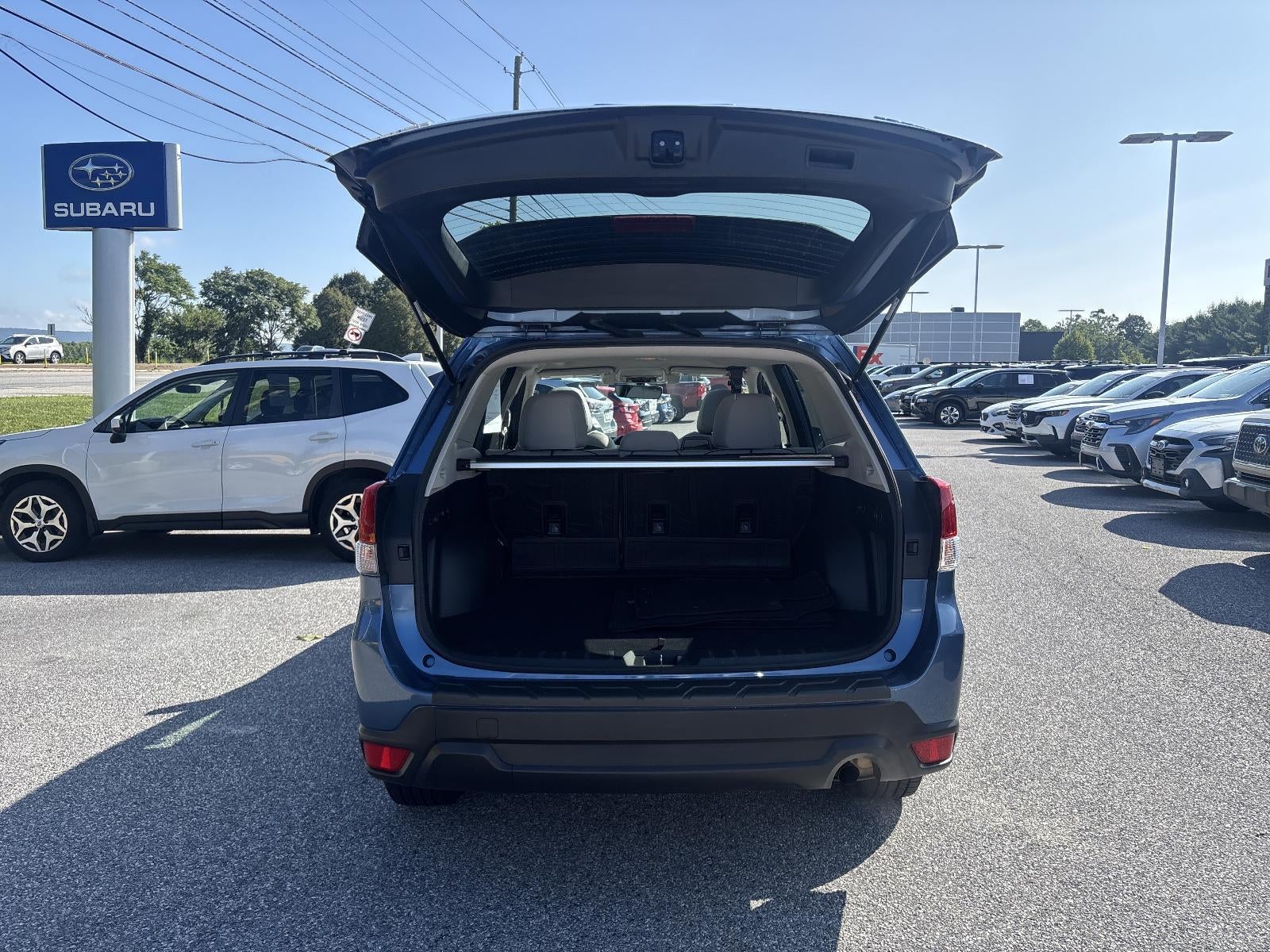 2021 Subaru Forester Premium CVT