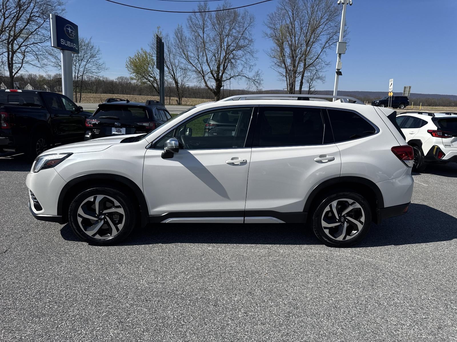 2022 Subaru Forester Touring CVT