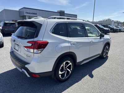 2022 Subaru Forester Touring CVT
