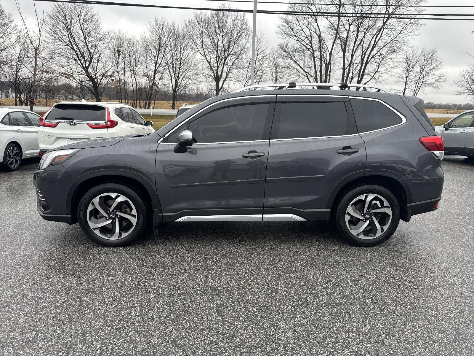 2022 Subaru Forester Touring CVT