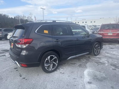 2023 Subaru Forester Touring CVT