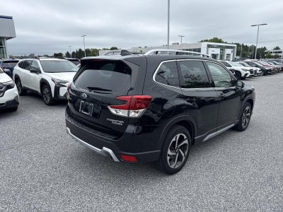 2023 Subaru Forester Touring CVT