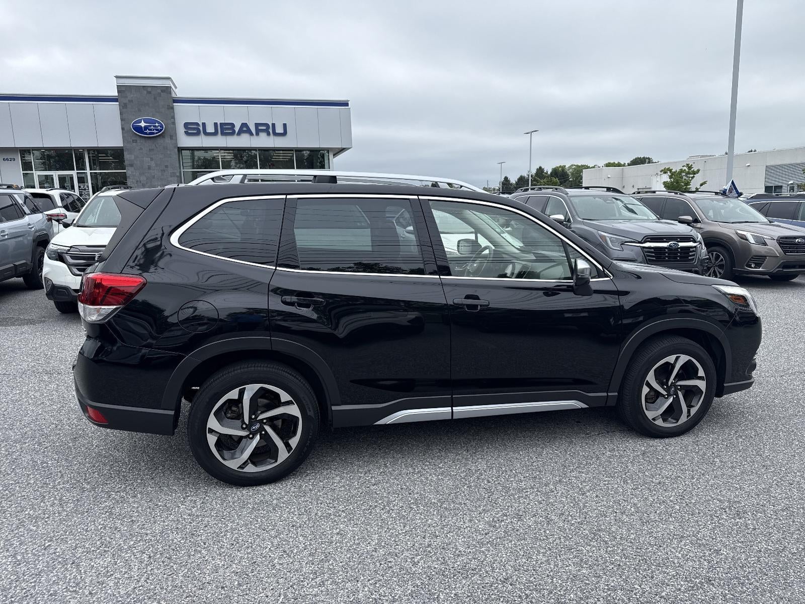 2023 Subaru Forester Touring CVT
