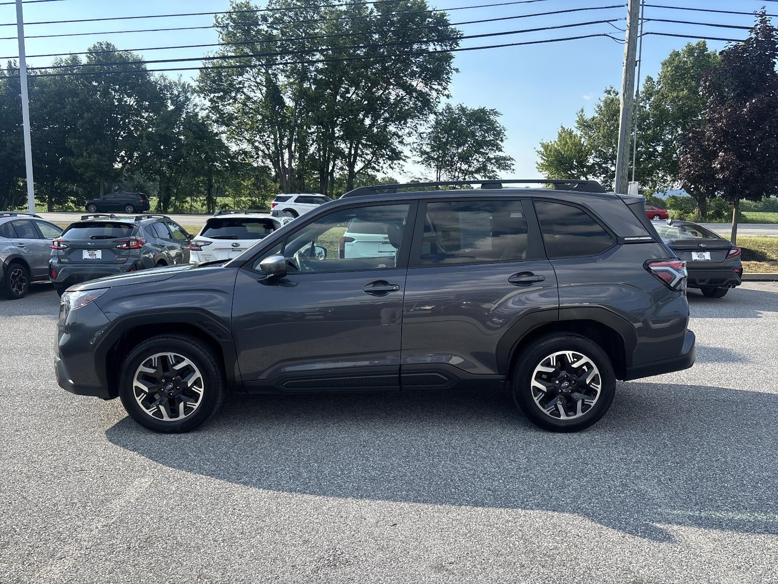 2025 Subaru Forester Premium AWD