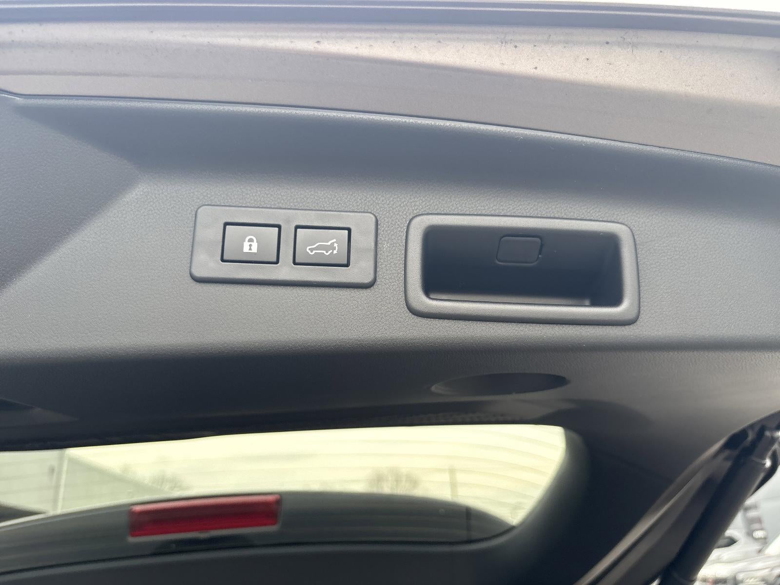 2025 Subaru Forester Premium AWD