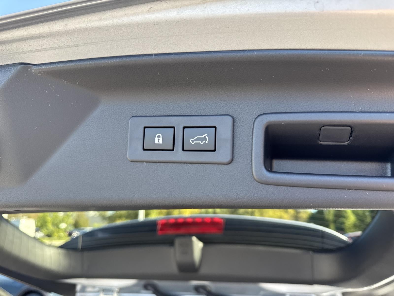 2025 Subaru Forester Touring Hybrid AWD