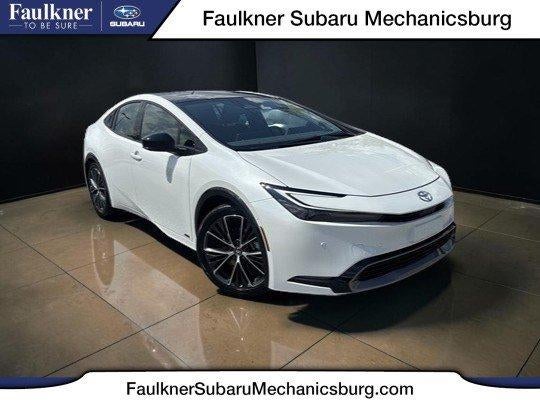 2025 Toyota Prius LE AWD (Natl)