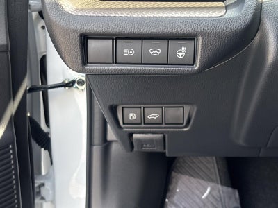 2025 Toyota Prius LE AWD (Natl)