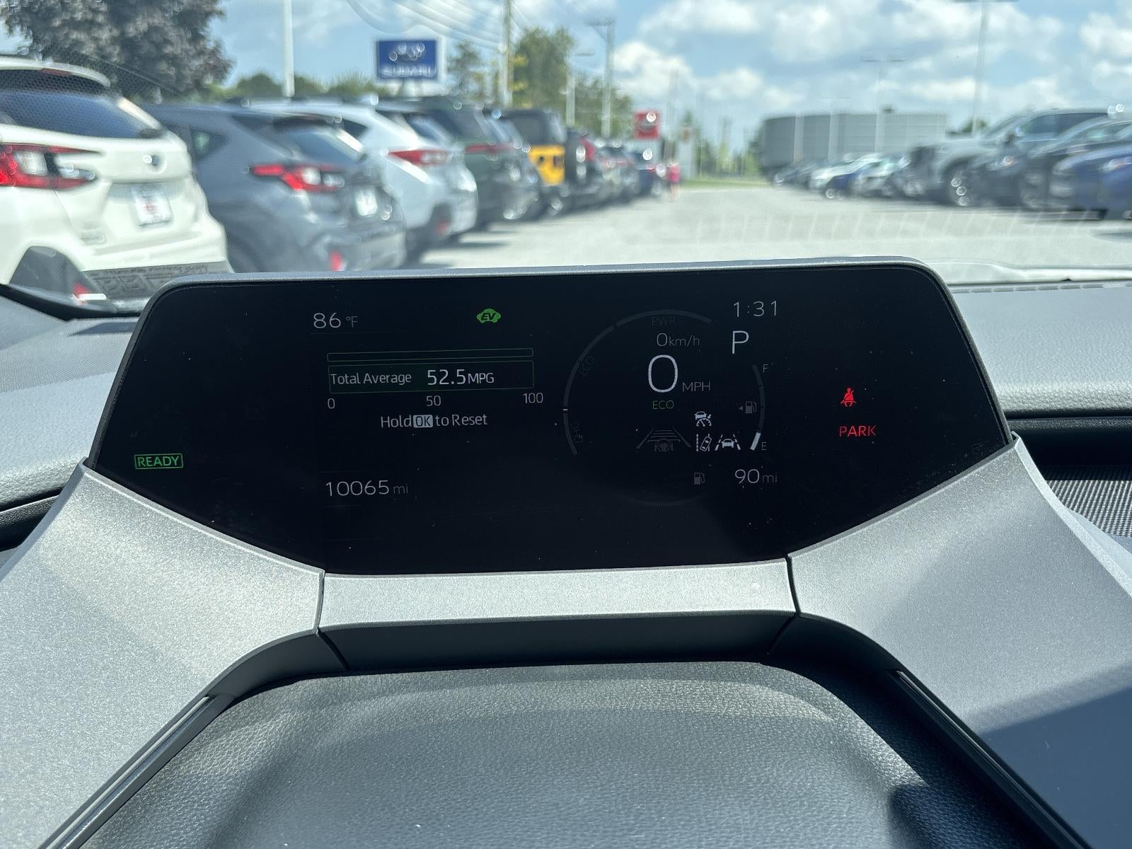 2025 Toyota Prius LE AWD (Natl)