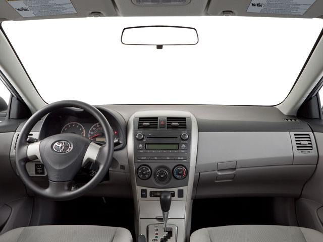 2011 Toyota Corolla 4dr Sdn Man L (Natl)
