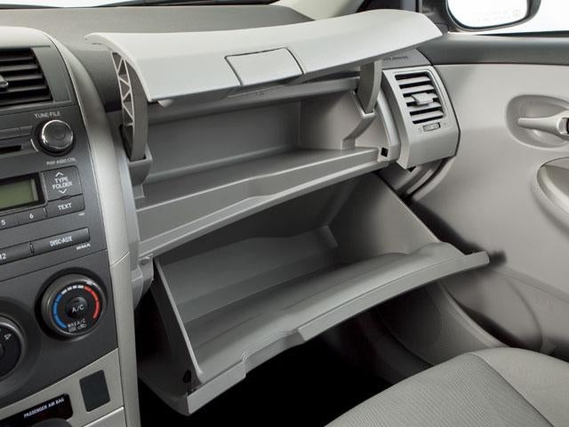 2011 Toyota Corolla 4dr Sdn Man L (Natl)