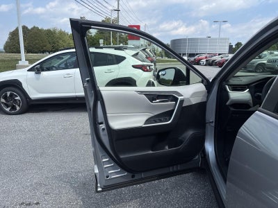 2023 Toyota RAV4 Hybrid XLE AWD (Natl)