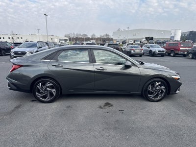 2024 Hyundai ELANTRA SEL IVT