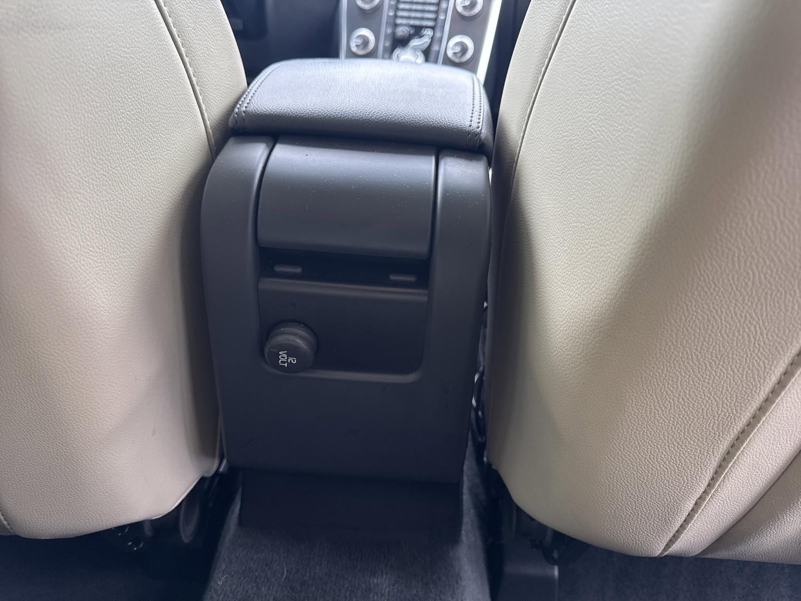 2016 Volvo XC60 AWD 4dr T6 Drive-E