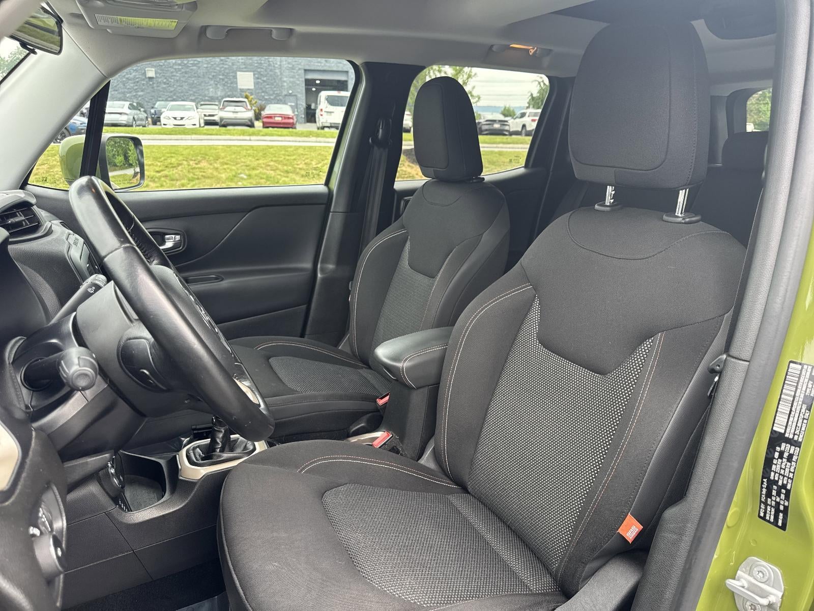 2016 Jeep Renegade 4WD 4dr 75th Anniversary