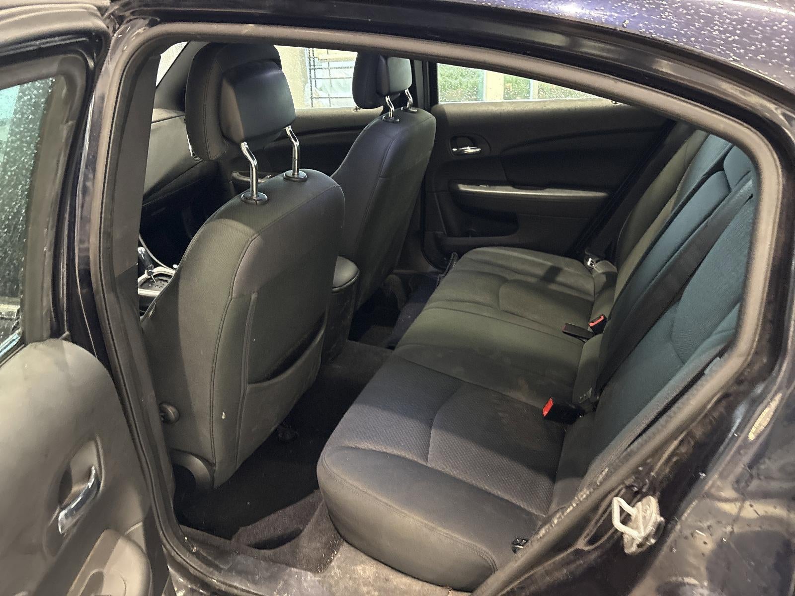 2011 Chrysler 200 4dr Sdn Touring