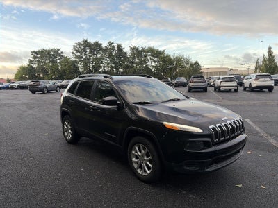 2016 Jeep Cherokee 4WD 4dr Sport