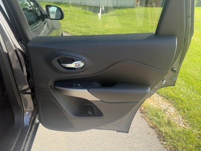 2019 Jeep Cherokee Latitude Plus 4x4