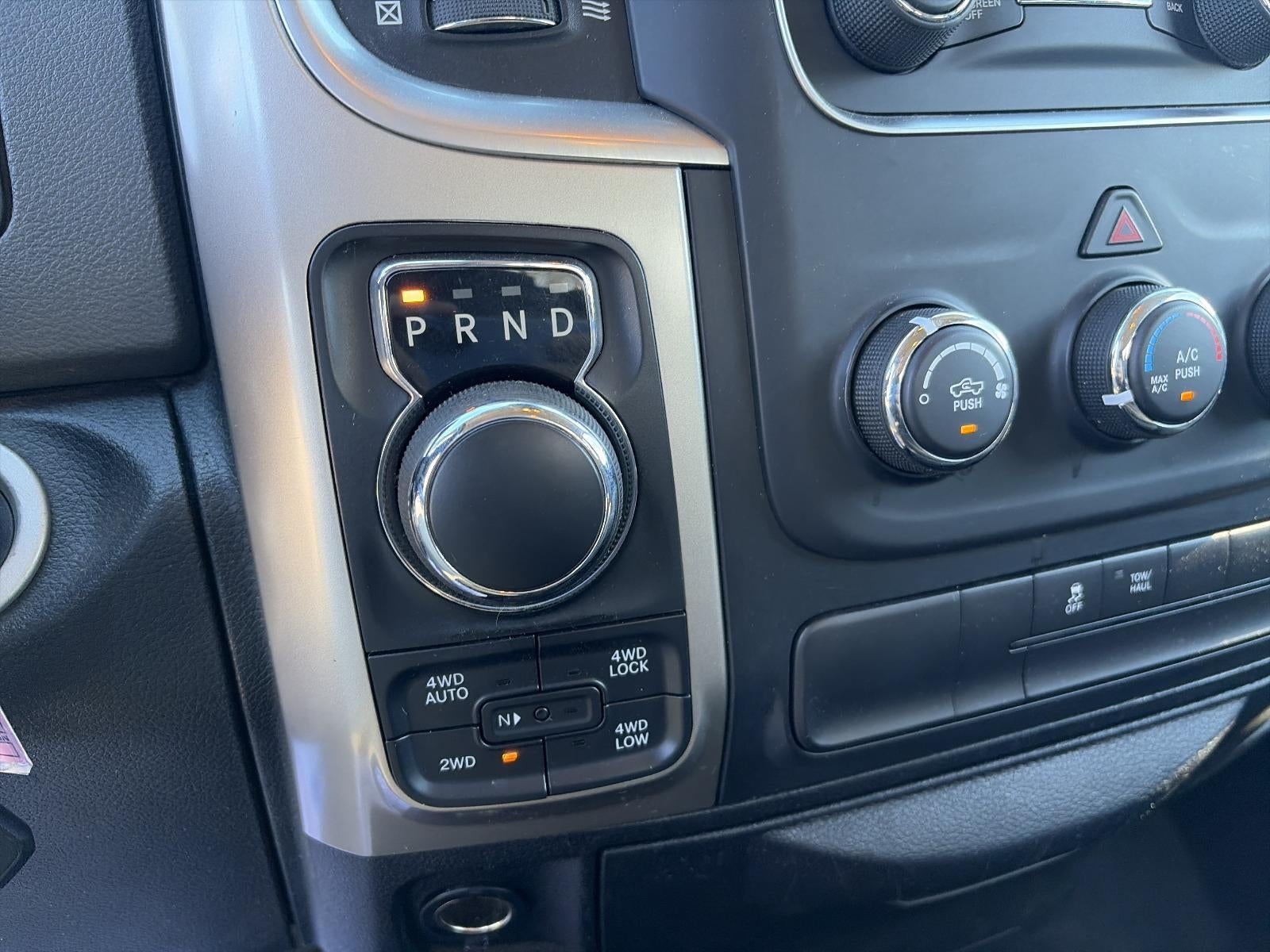 2016 RAM 1500 4WD Quad Cab 6.4 Ft Box Big Horn