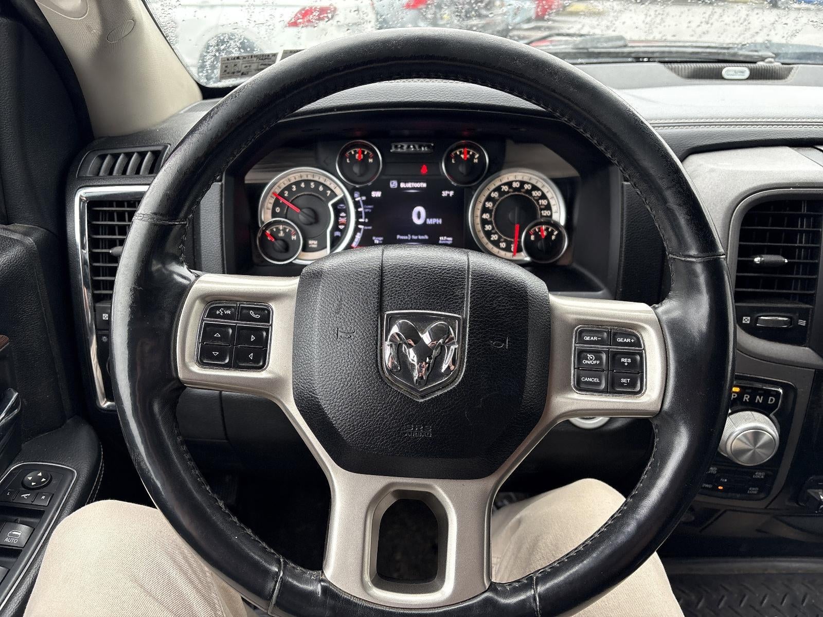 2017 RAM 1500 Laramie 4x4 Crew Cab 6'4" Box