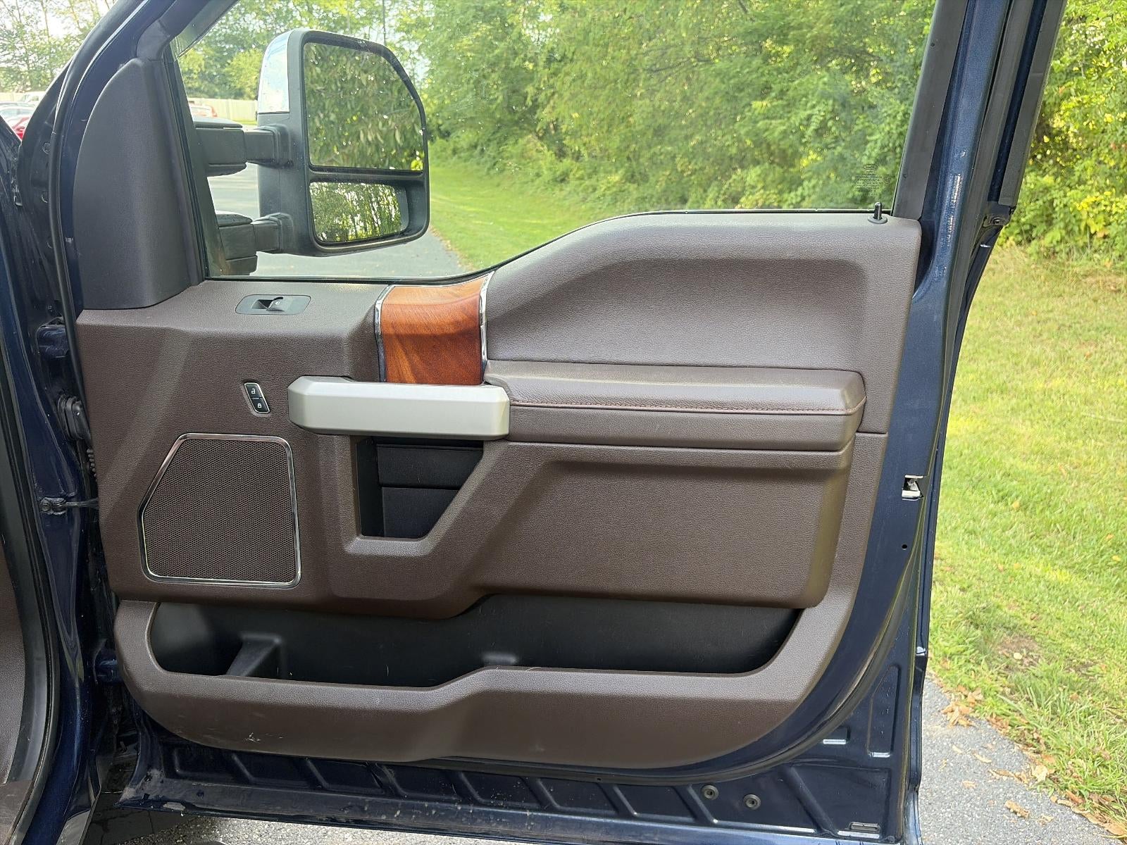 2018 Ford Super Duty F-250 SRW King Ranch 4WD Crew Cab 6.75' Box