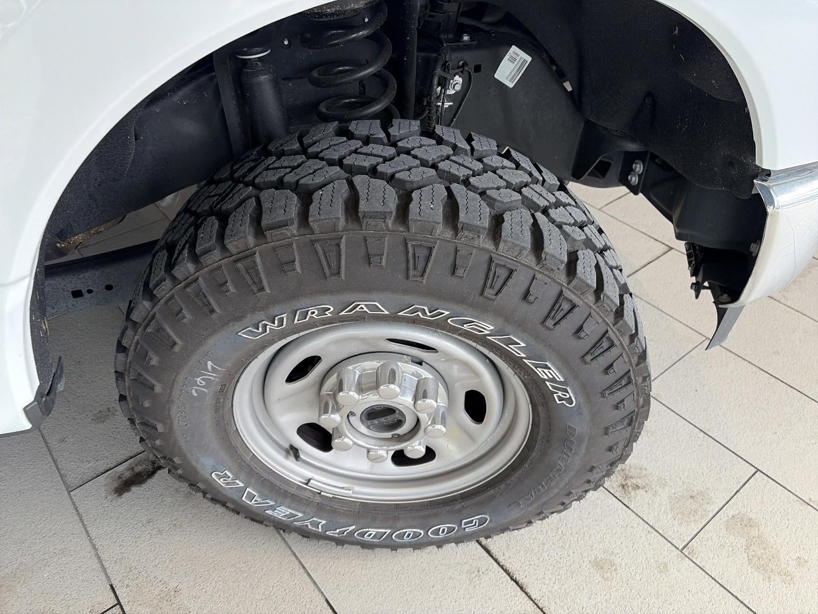 2024 Ford Super Duty F-250 SRW XL 4WD Reg Cab 8' Box