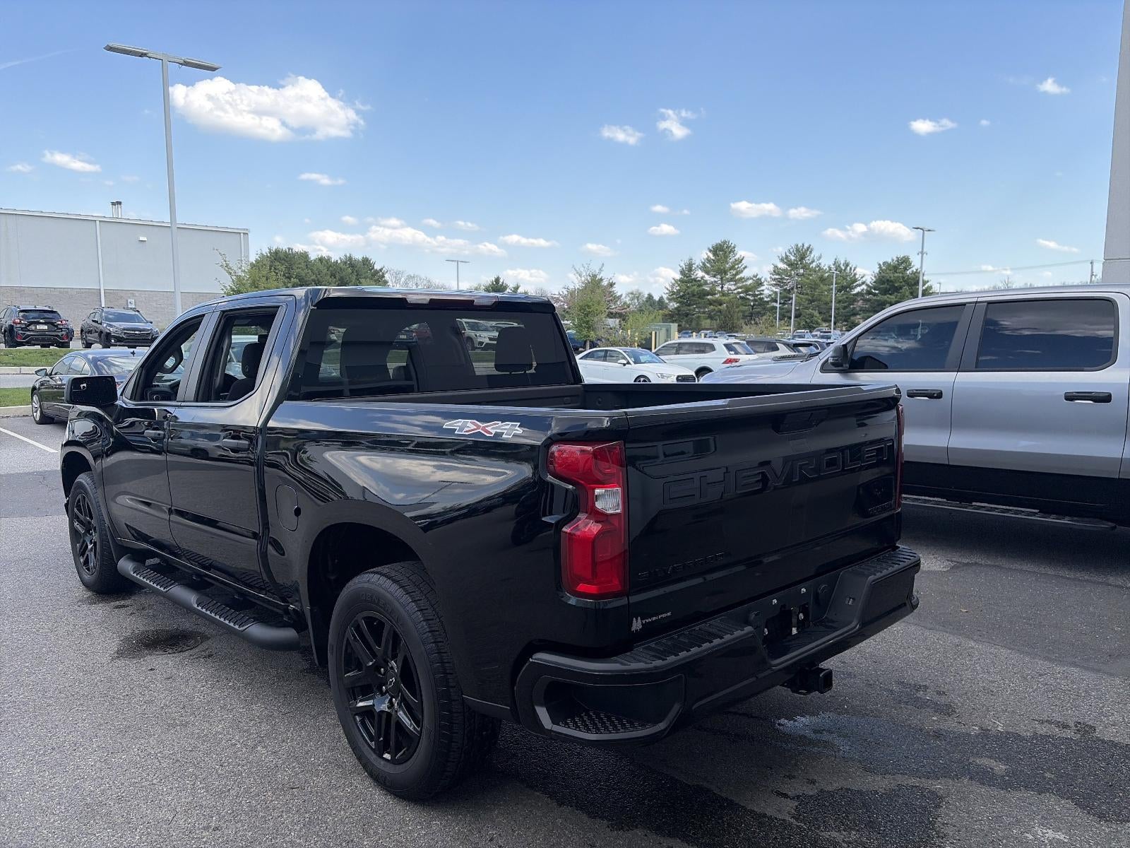 2022 Chevrolet Silverado 1500 LTD Crew Cab Short Box 4-Wheel Drive Custom