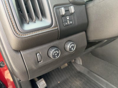 2021 GMC Canyon Crew Cab Short Box 4-Wheel Drive AT4 w/Leather