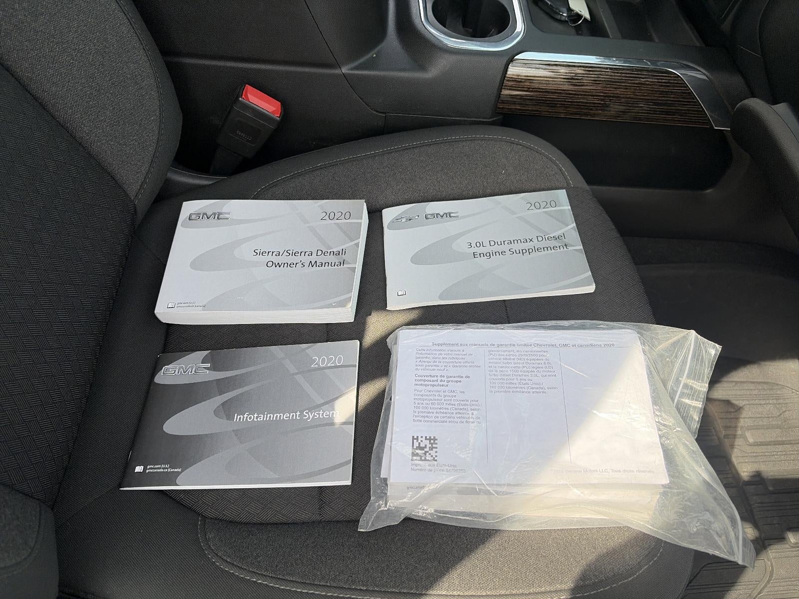 2020 GMC Sierra 1500 Crew Cab Standard Box 4-Wheel Drive Elevation