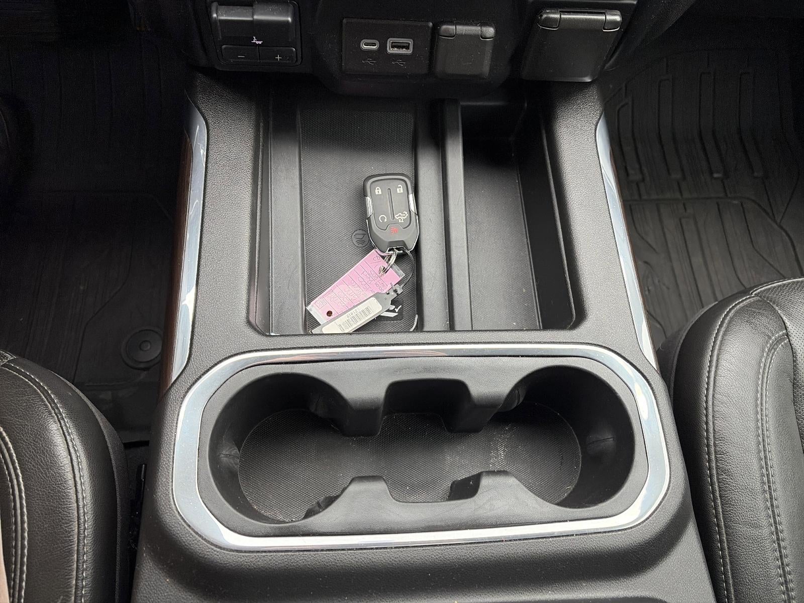 2020 GMC Sierra 1500 Crew Cab Short Box 4-Wheel Drive SLT