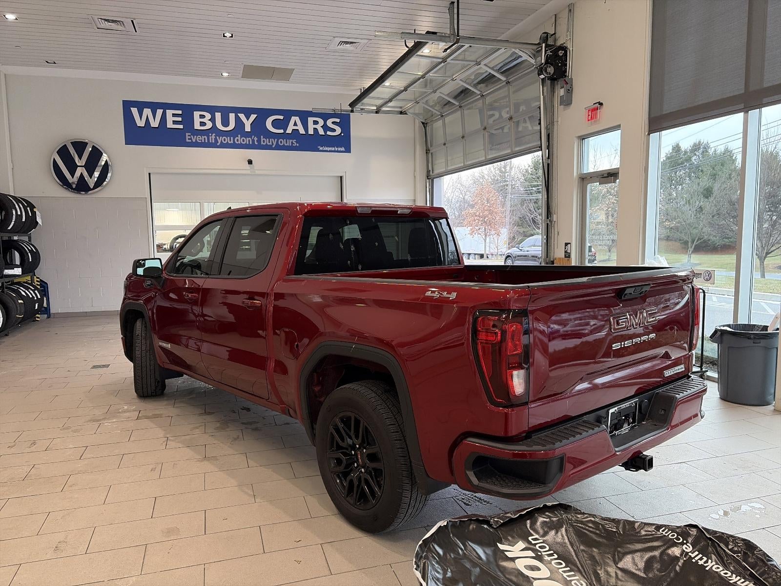 2024 GMC Sierra 1500 Crew Cab Short Box 4-Wheel Drive Elevation 3SB