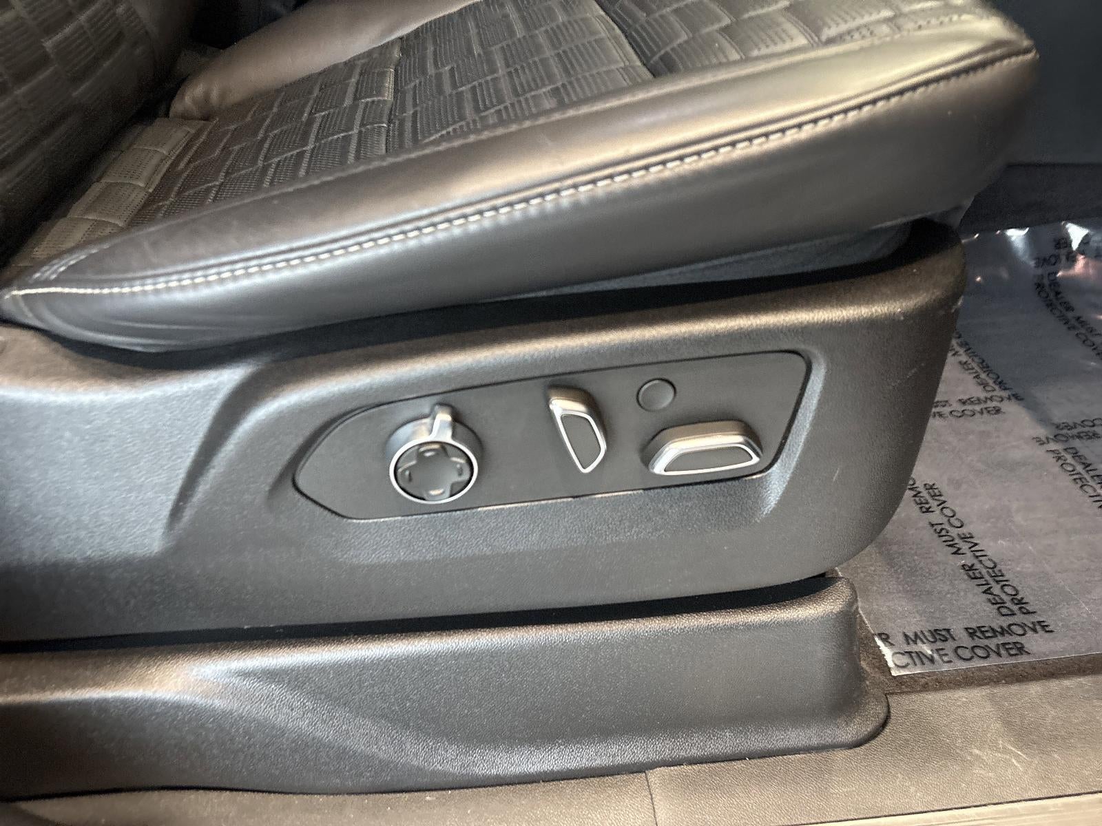 2023 Cadillac Escalade ESV 4WD Sport Platinum