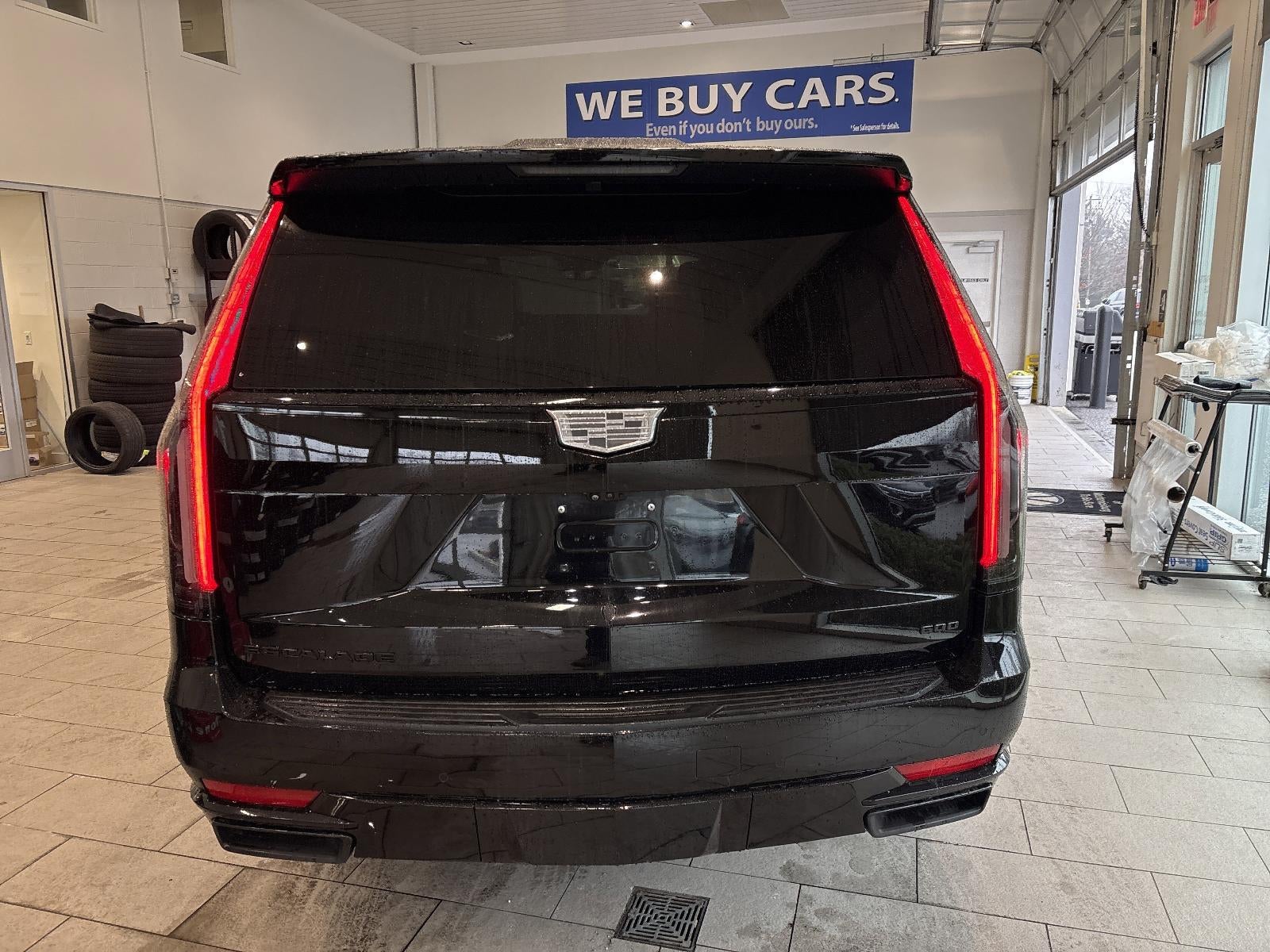 2023 Cadillac Escalade ESV 4WD Sport Platinum