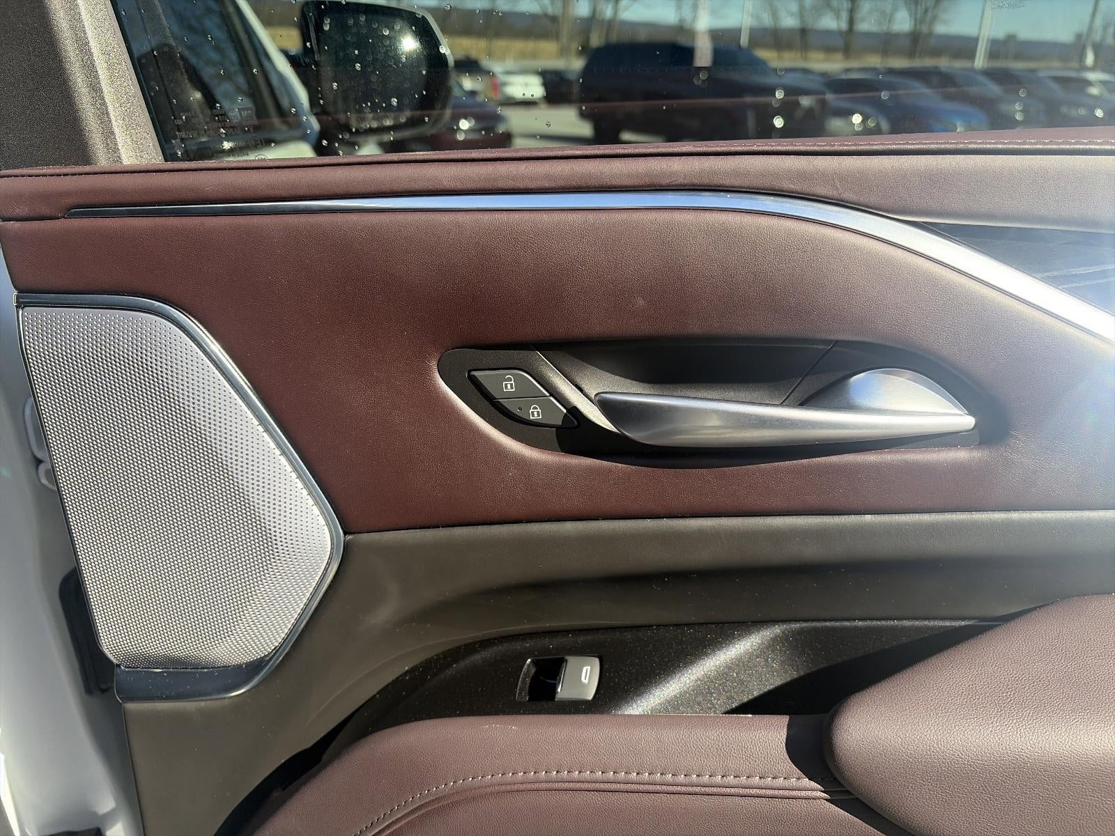 2023 Cadillac Escalade ESV AWD V-Series