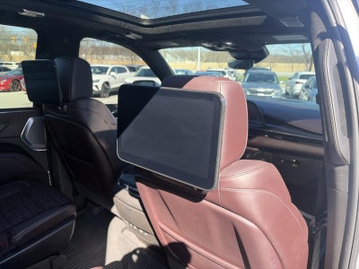 2023 Cadillac Escalade ESV AWD V-Series