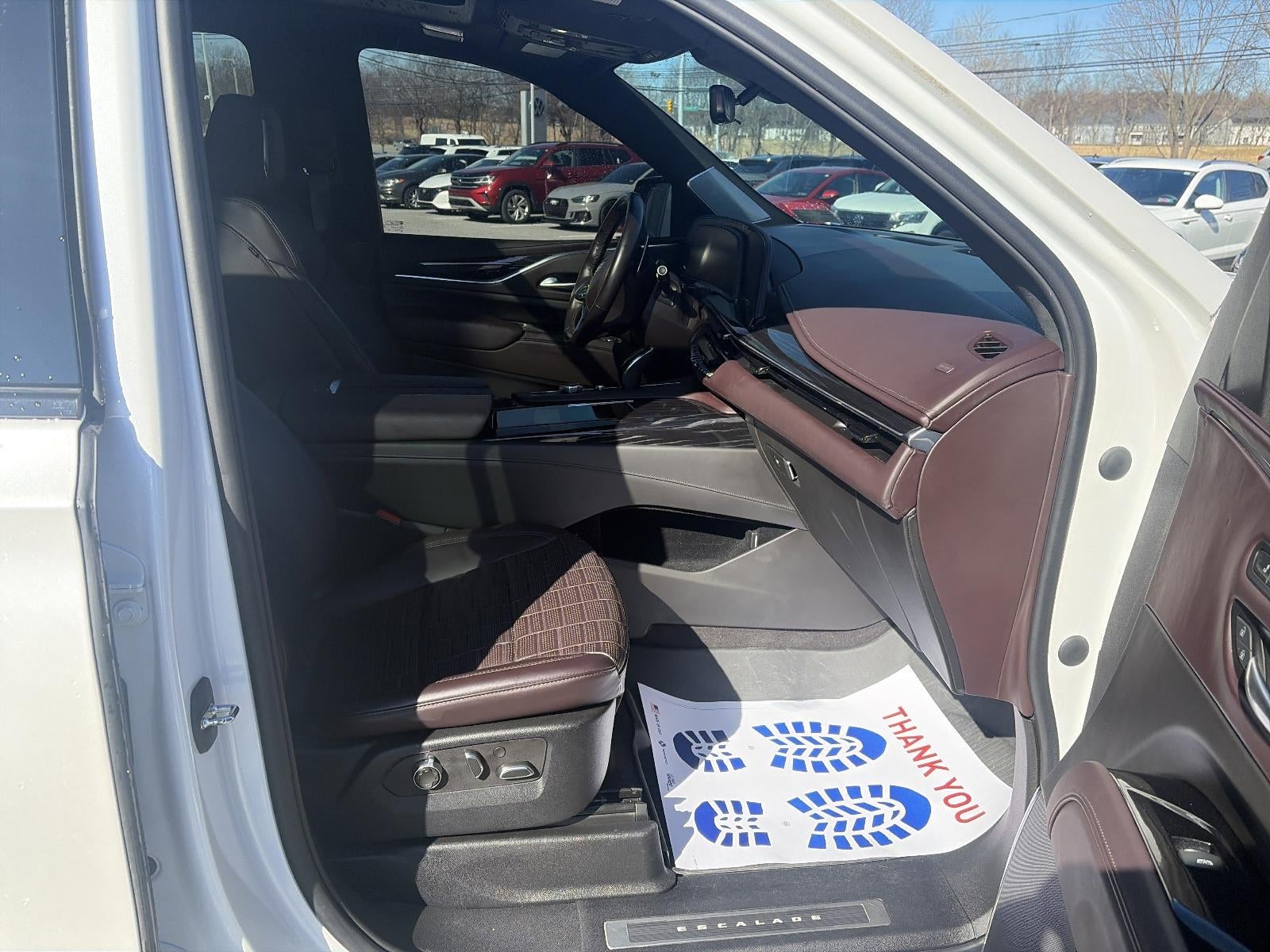 2023 Cadillac Escalade ESV AWD V-Series