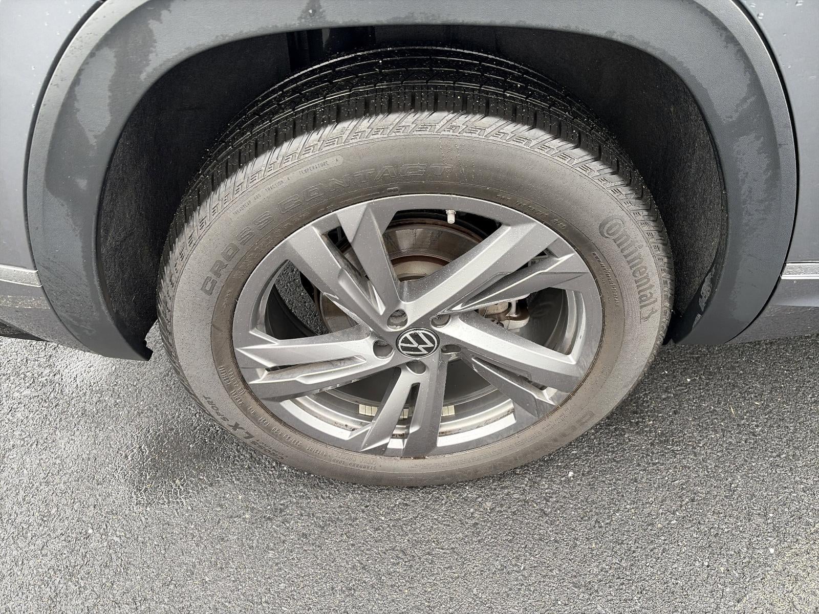 2024 Volkswagen Atlas Cross Sport 2.0T SEL R-Line 4MOTION