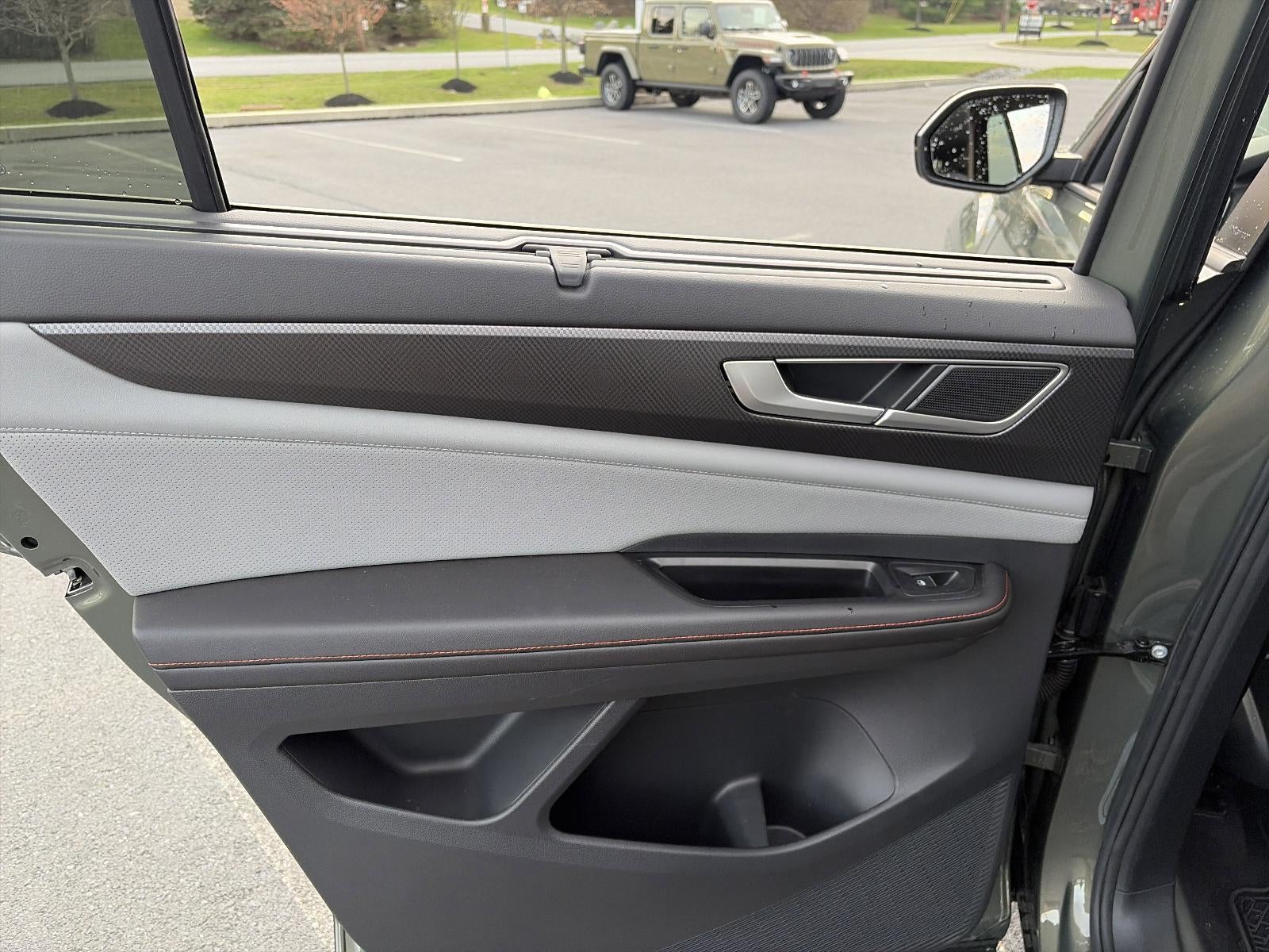 2024 Volkswagen Atlas 2.0T Peak Edition SE w/Technology 4MOTION