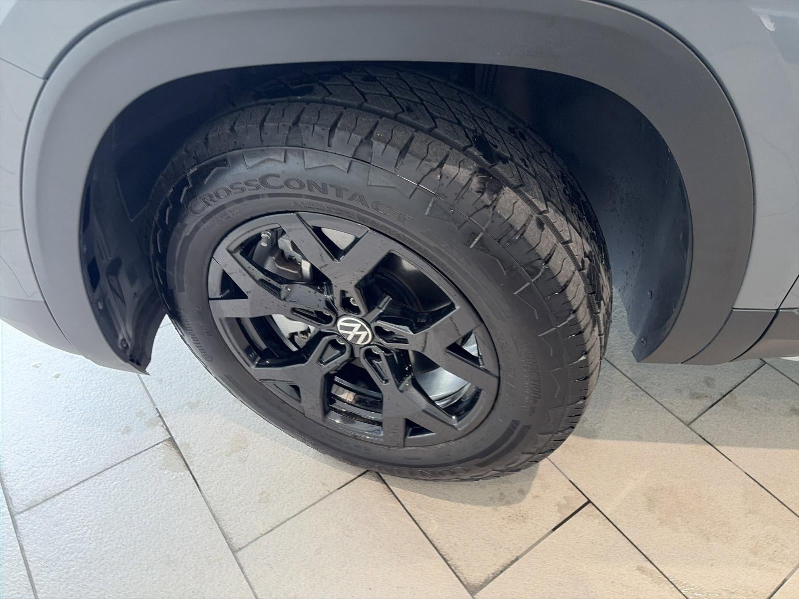 2024 Volkswagen Atlas 2.0T Peak Edition SE w/Technology 4MOTION
