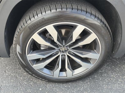 2023 Volkswagen Atlas Cross Sport 3.6L V6 SEL Premium R-Line 4MOTION