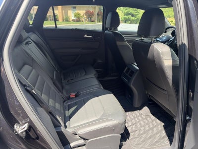 2023 Volkswagen Atlas Cross Sport 3.6L V6 SEL Premium R-Line 4MOTION