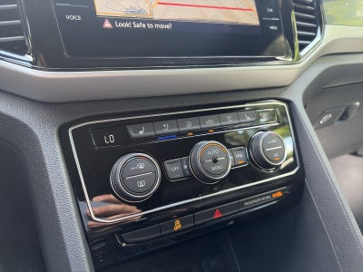 2023 Volkswagen Atlas Cross Sport 3.6L V6 SEL Premium R-Line 4MOTION