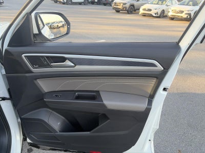 2023 Volkswagen Atlas 3.6L V6 SEL Premium R-Line 4MOTION