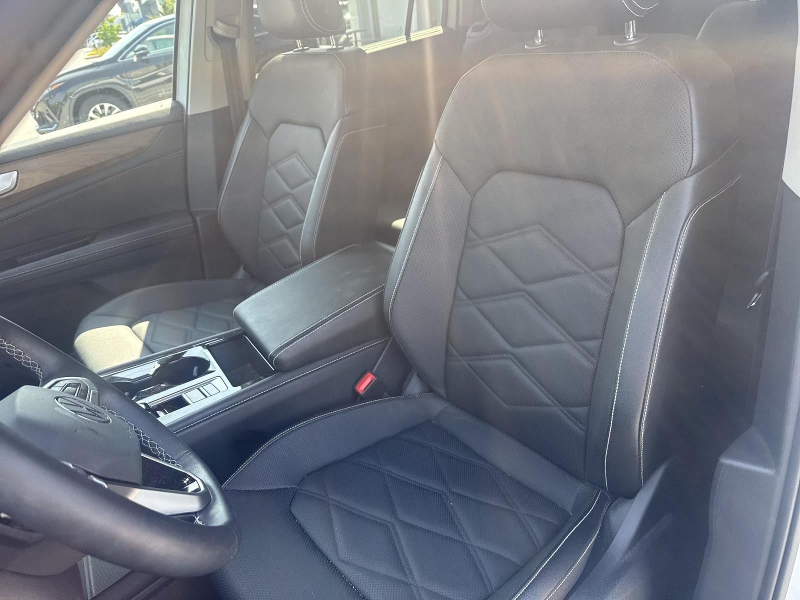 2024 Volkswagen Atlas 2.0T SE w/Technology 4MOTION