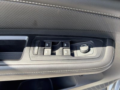 2024 Volkswagen Atlas 2.0T SE w/Technology 4MOTION