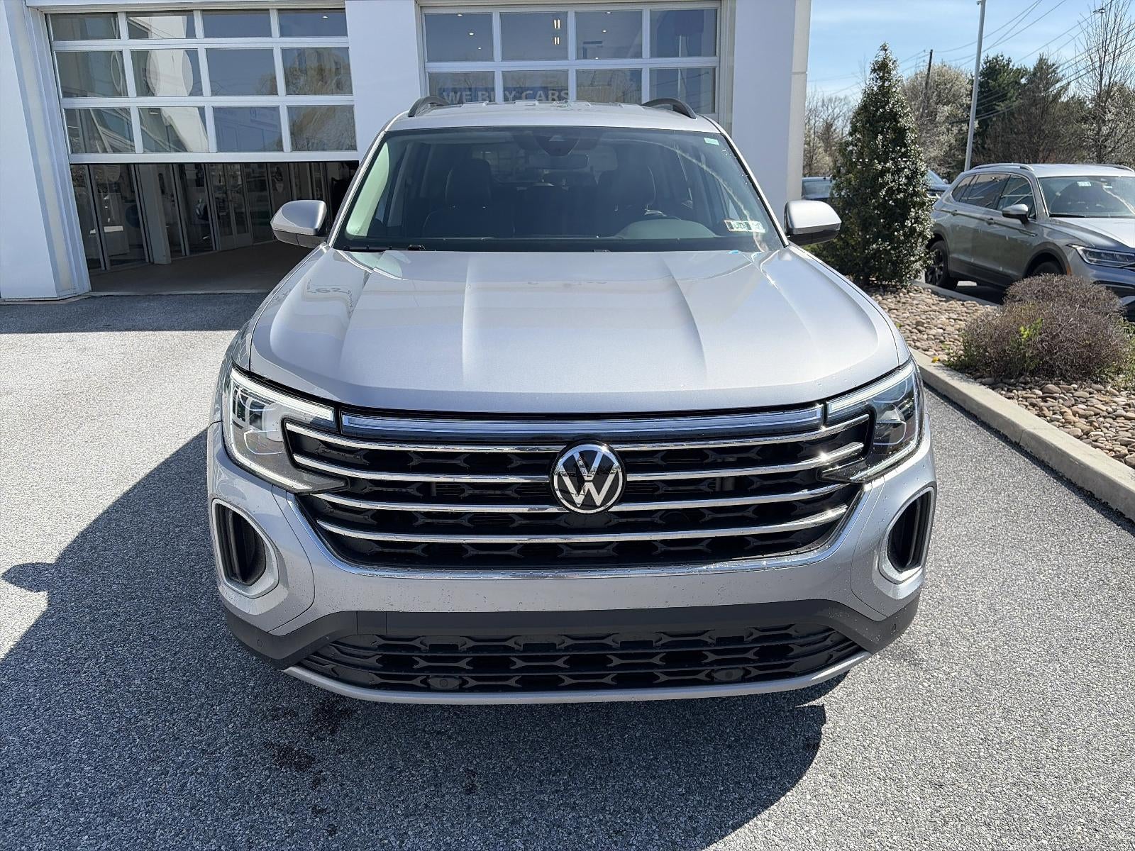 2024 Volkswagen Atlas 2.0T SE w/Technology 4MOTION
