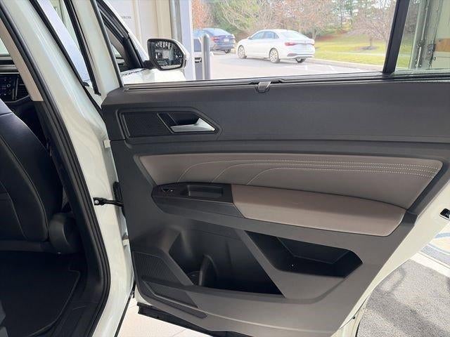 2022 Volkswagen Atlas 3.6L V6 SE w/Technology 4MOTION