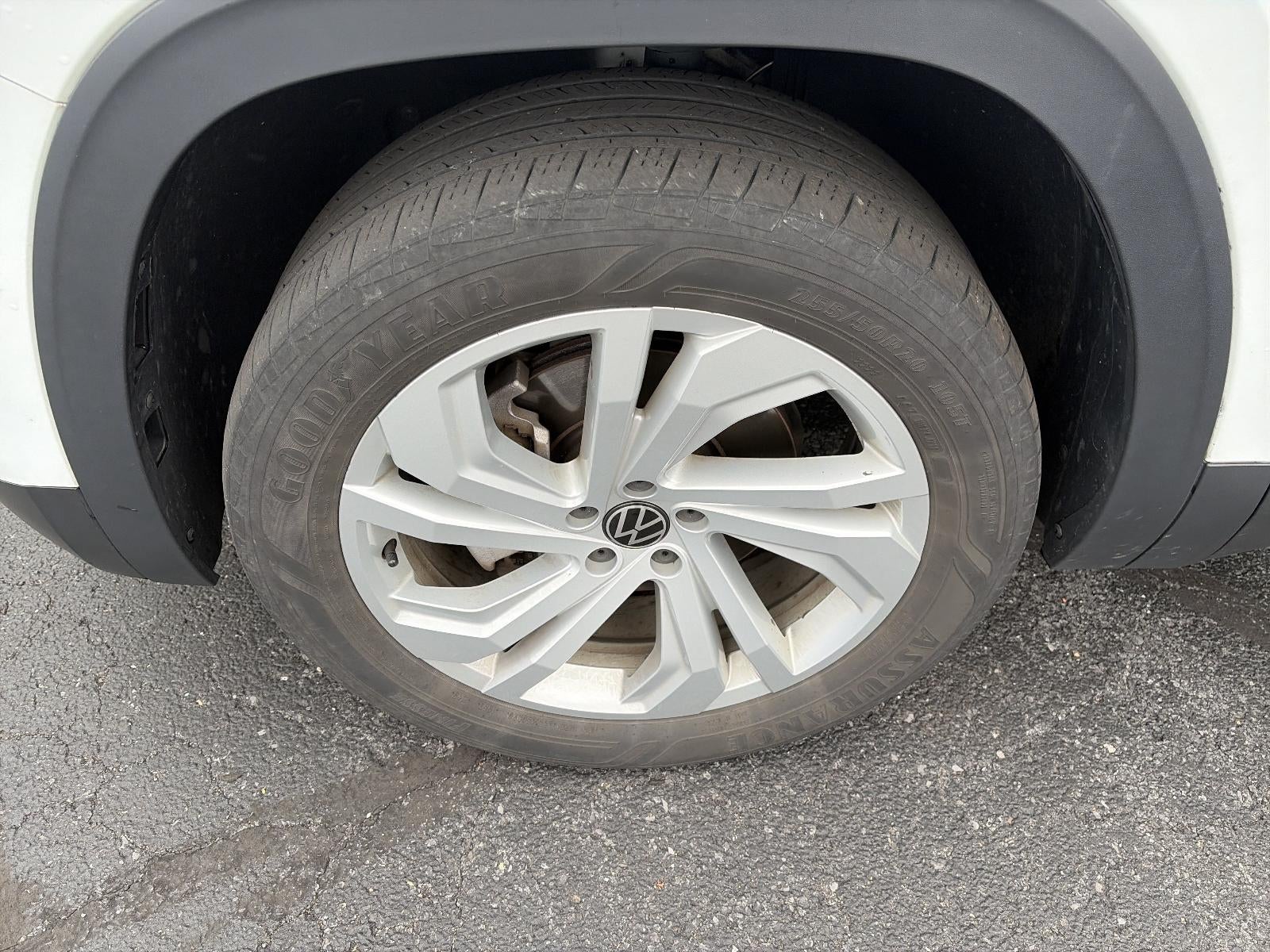 2023 Volkswagen Atlas 3.6L V6 SE w/Technology 4MOTION