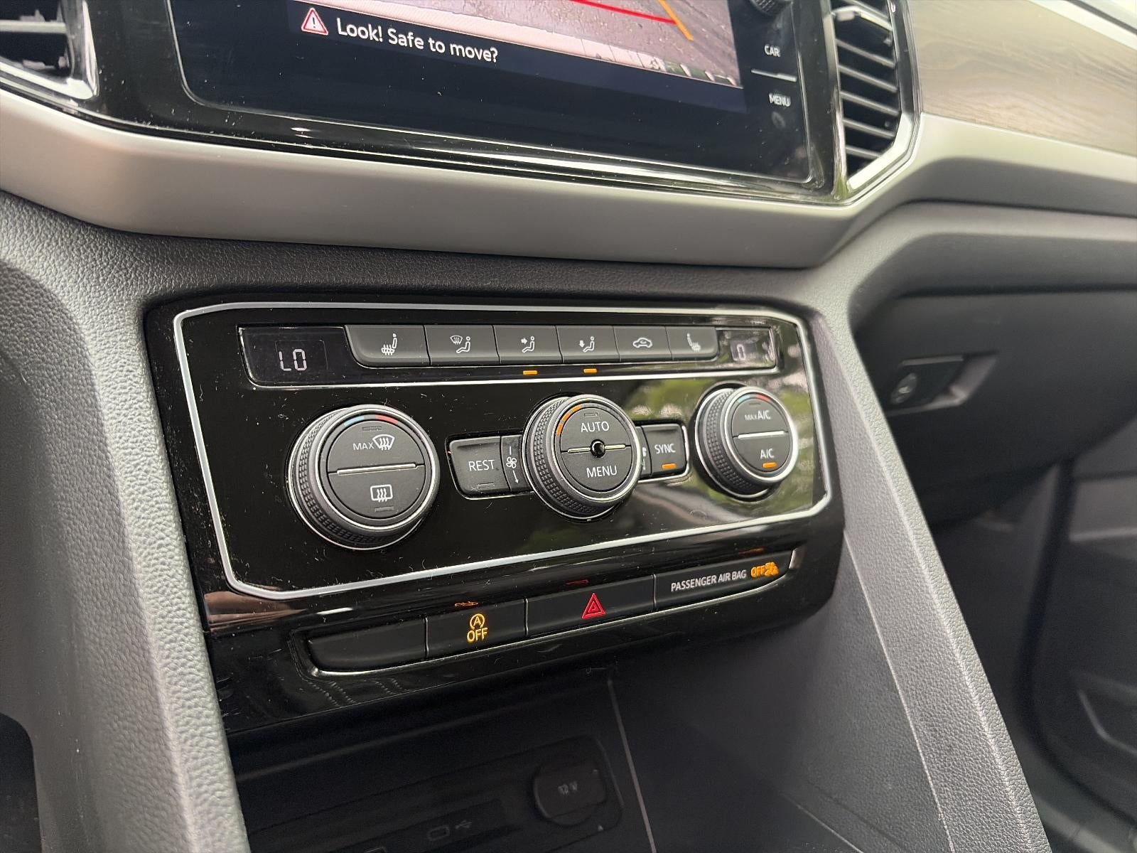 2023 Volkswagen Atlas 3.6L V6 SE w/Technology 4MOTION