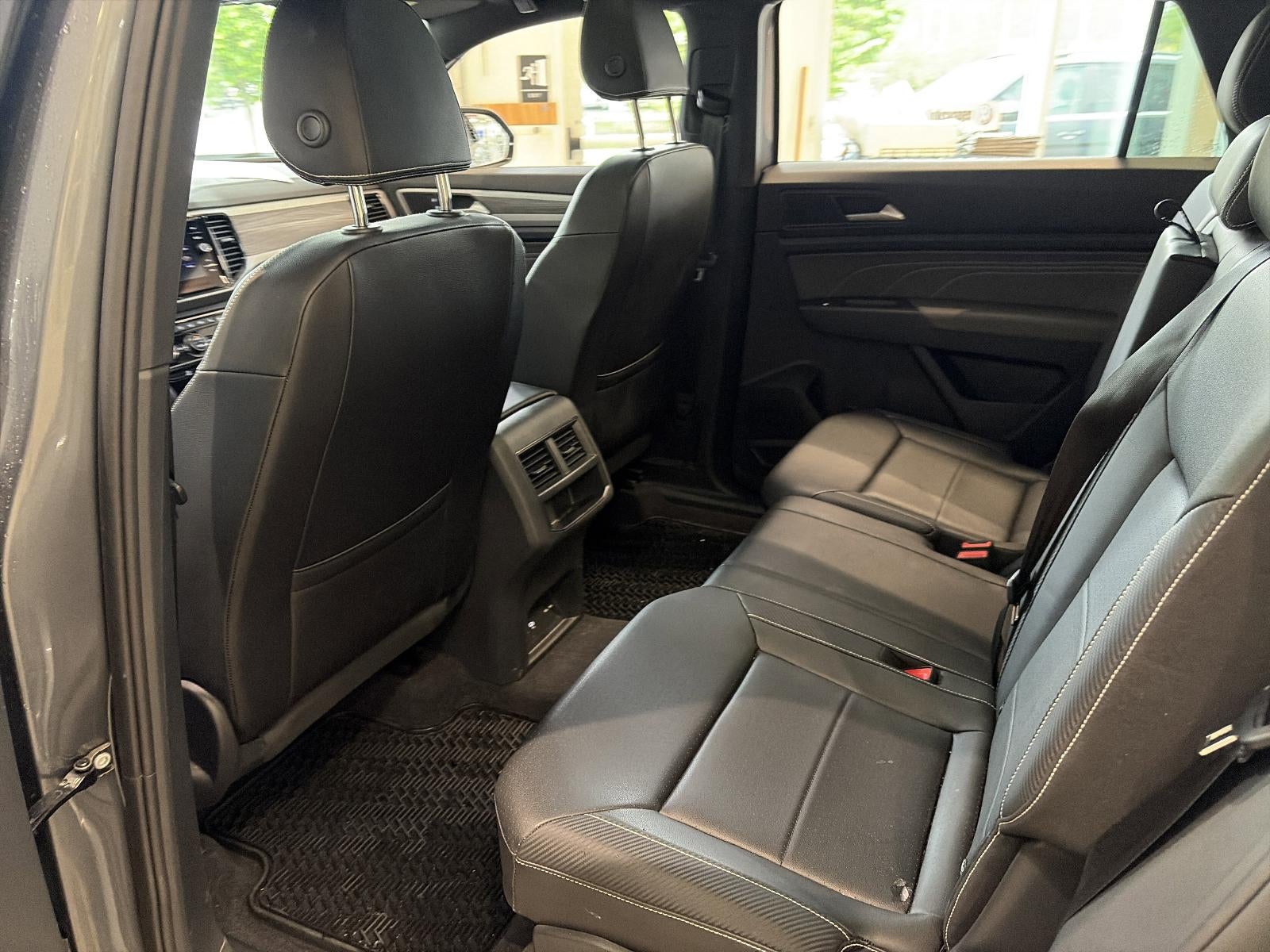 2023 Volkswagen Atlas Cross Sport 2.0T SE w/Technology 4MOTION